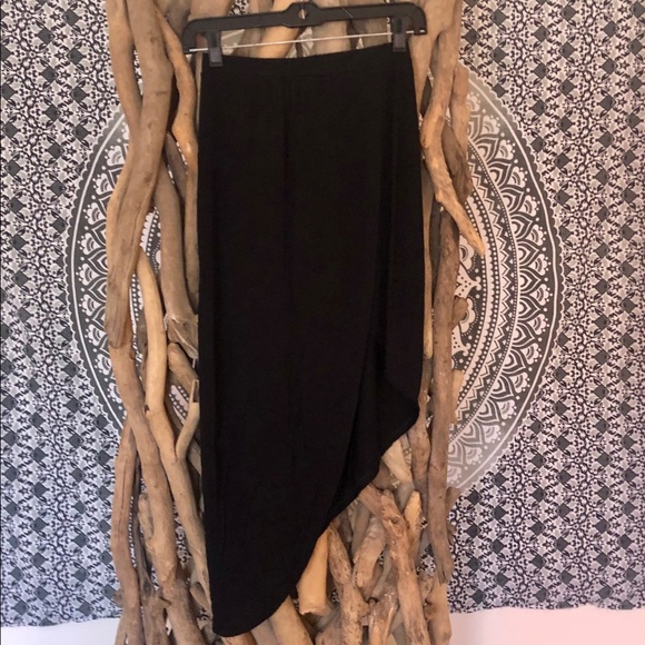 Xhilaration Dresses & Skirts - Skirt Xhilaration Dresses & Skirts - Skirt